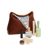 Nutmeg | Leather pouch with a folded magnetic closure