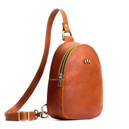 Sienna | Small sling bag with zipper closure and adjustable strap