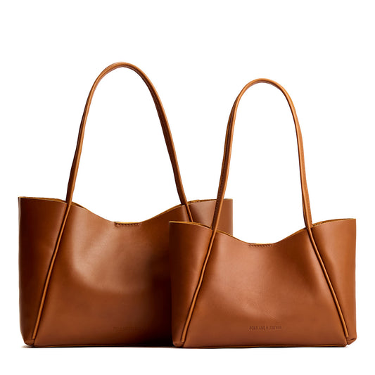 Honey | Side by side comparison of both sizes of wide totes