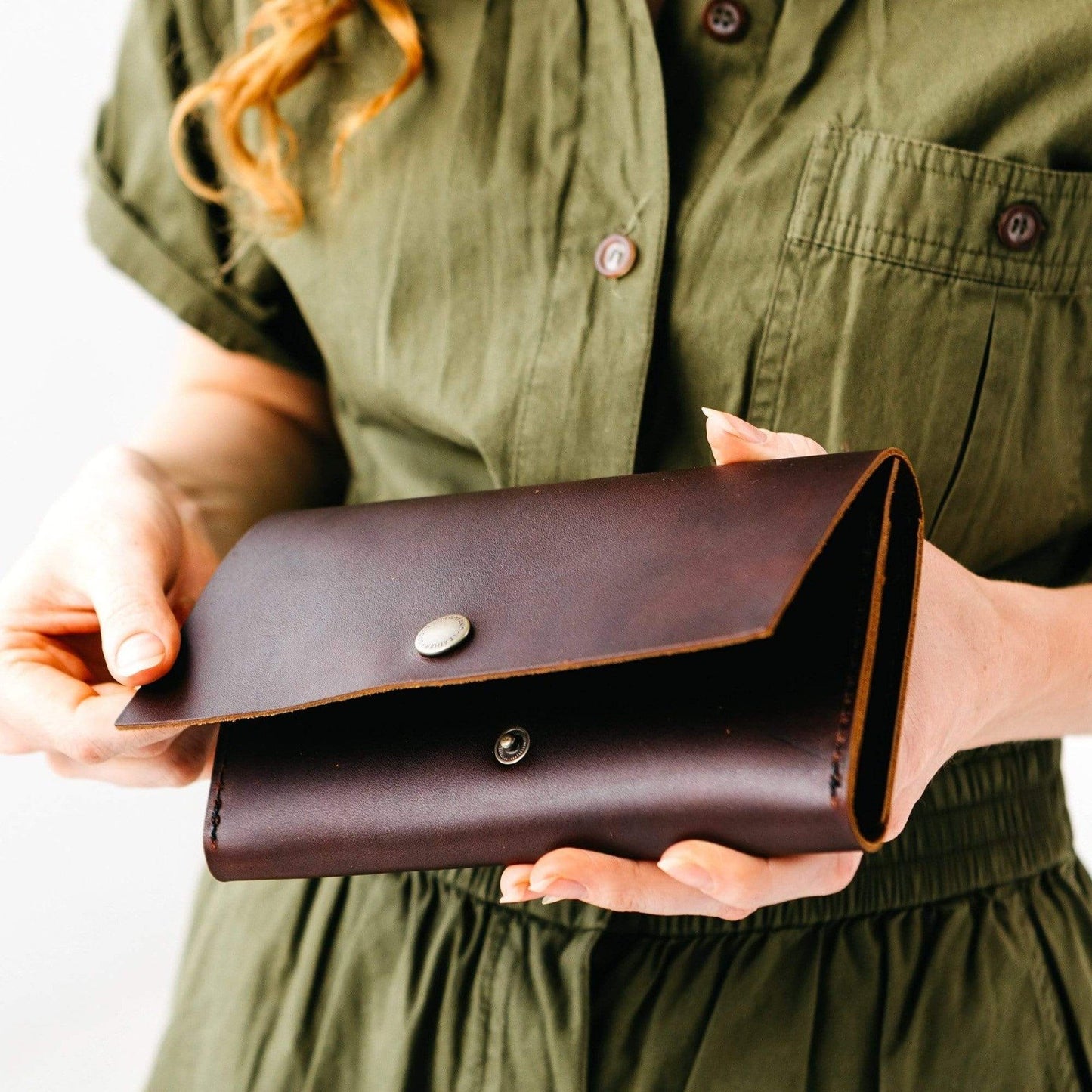 All Color: Grizzly | handmade leather wallet
