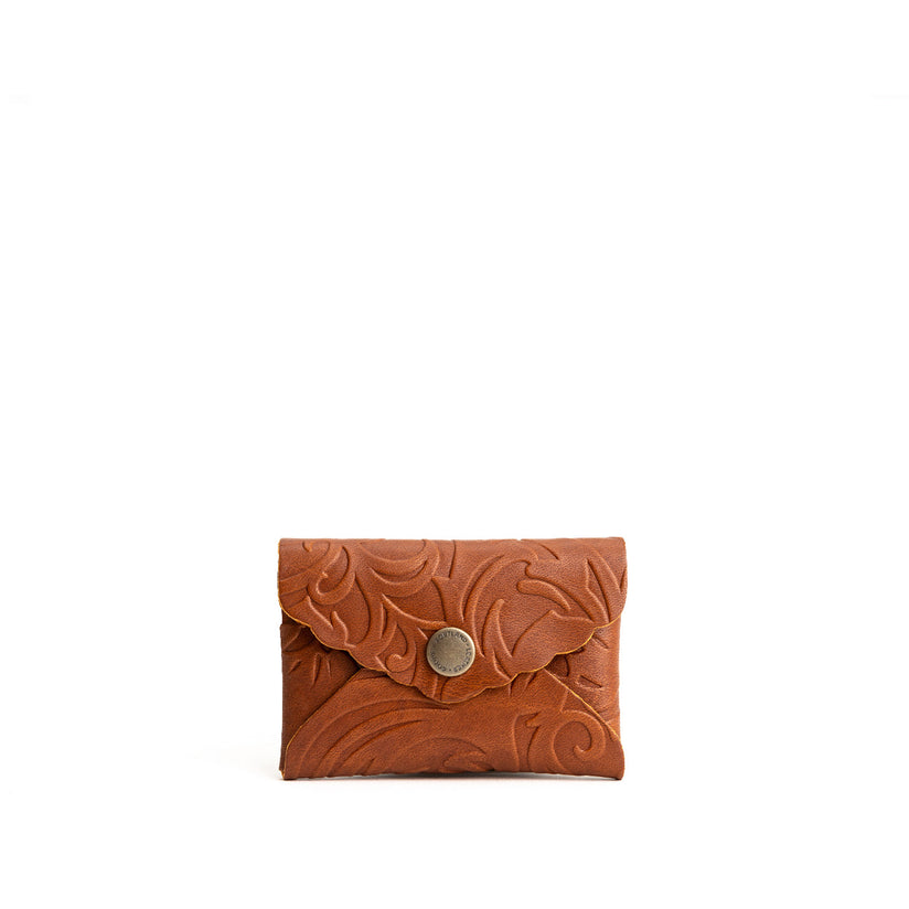 Meadow | Small leather wallet with scalloped edge