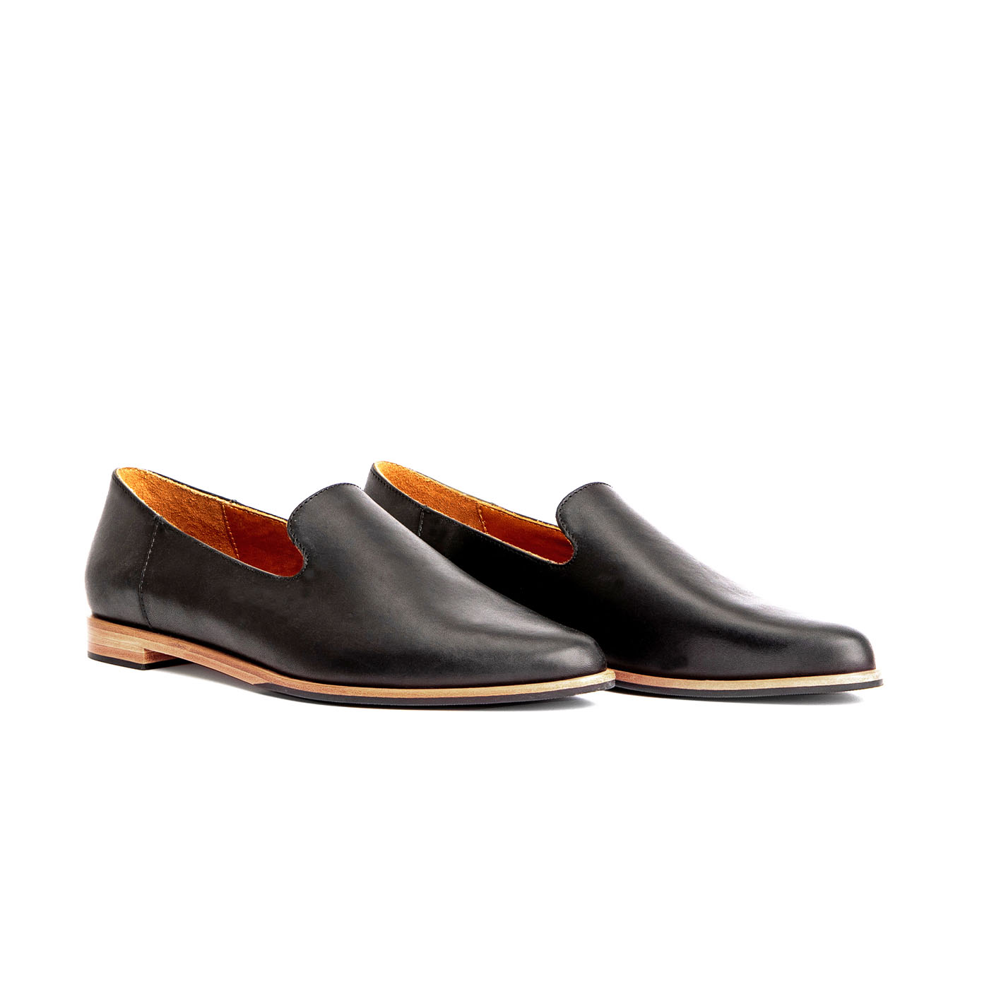 Pointed Flat – Portland Leather